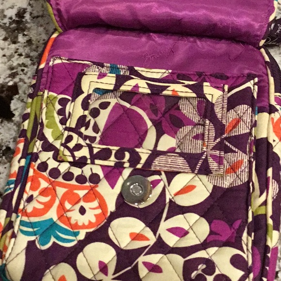 Vera Bradley Crossbody - Picture 4 of 7